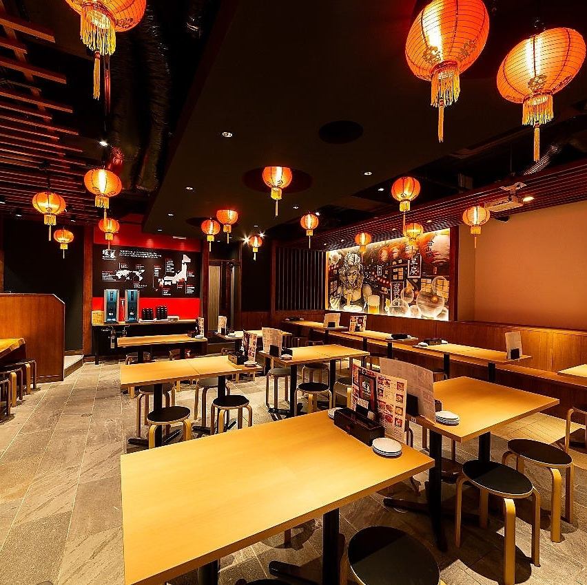 Perfect for private parties! You'll be completely satisfied with the amazing all-you-can-eat and drink plan!
