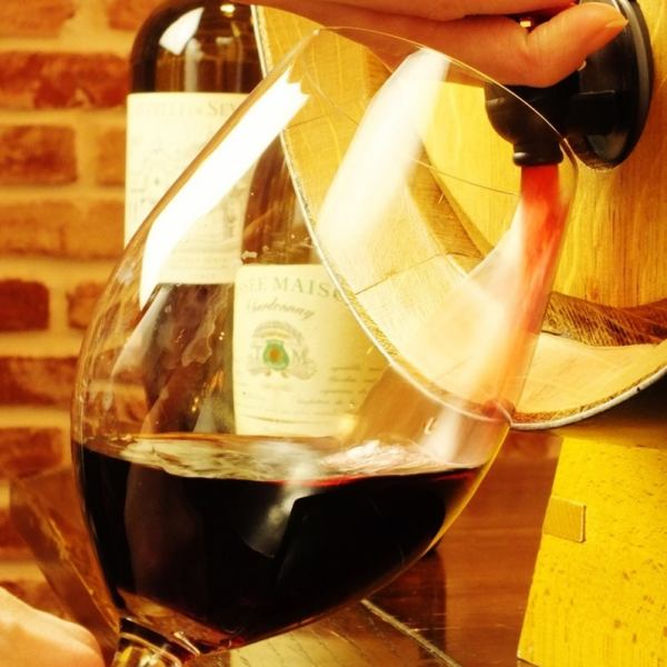 Enjoy wine to accompany a delicious a la carte ♪