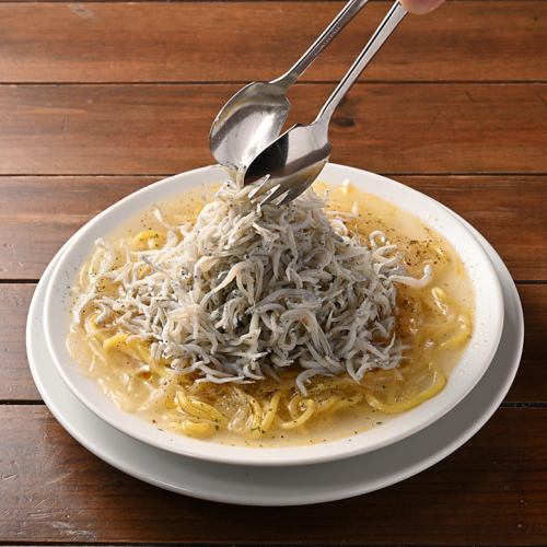 釜揚げしらすのスープペペロンチーノ