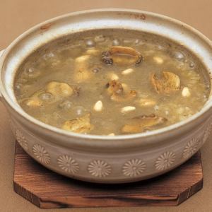 活アワビのおかゆ