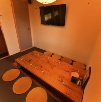 We also have private room seats with walls, so you can enjoy without worrying about the surroundings!