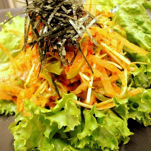 Seafood spicy miso salad
