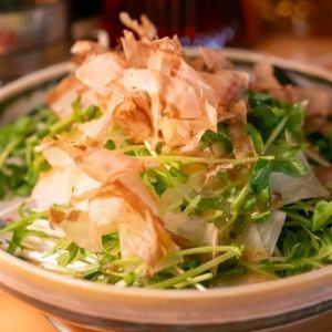 萝卜姜李子沙拉
