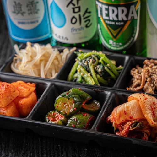 Kimchi Assortment (small)