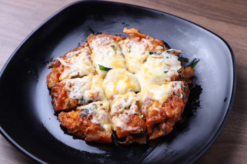 Deep fried cheese and beef tendon pancake