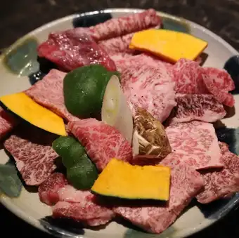 和牛ミックス盛り合わせ（2人前）