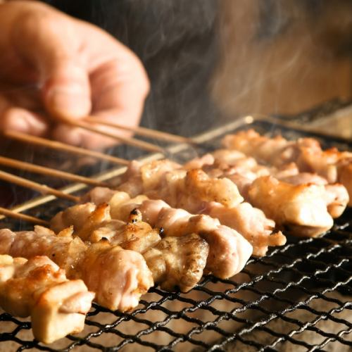 We are particular about the ingredients! We are proud of our charcoal-grilled dishes☆