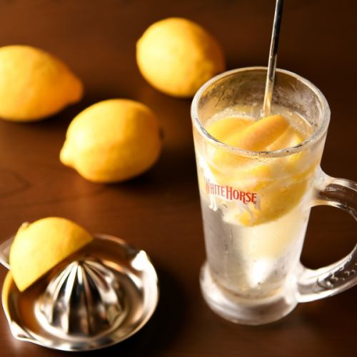 "The Strongest" Freshly Squeezed Lemon Sour