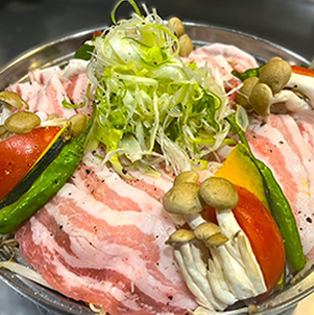 미카와 돼지와 야채의 찜구이(2~3인분)