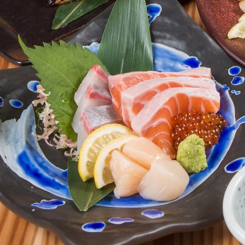 Please enjoy the fresh seafood procured at Yanagibashi Market ◎