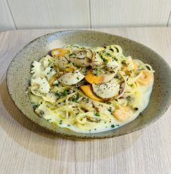 アサリのクラムチャウダー風パスタ
