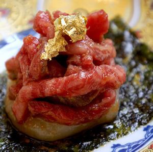 名物 ほたてユッケ