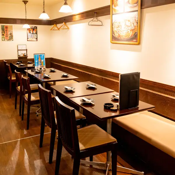 観光で京都へ来られた方、会社帰りにサクっと一杯飲みたい方、宴会でご利用されたい方、様々なニーズにご対応させて頂きます。是非一度お越しくださいませ。