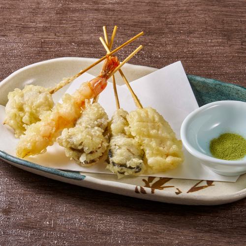 海鮮5種盛り合わせ(天ぷら串)/天丼のたれ
