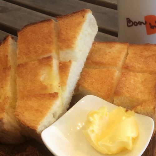 버터 토스트 or 날짜 바뀌는 빵
