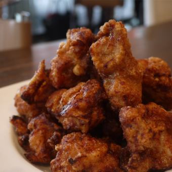 山盛り鶏の唐揚げ(食べきり/約300g)