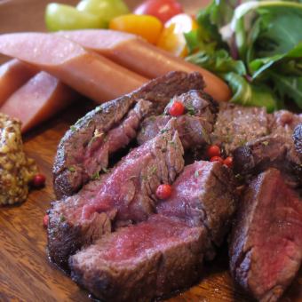 【誕生日/記念日】★デザートプレート付★肉のアソート★チーズフォンデュ★120分飲み放題5000円