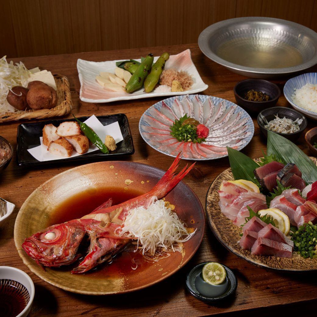 We offer the extremely popular Golden Eye Snapper Shabu-Shabu course.