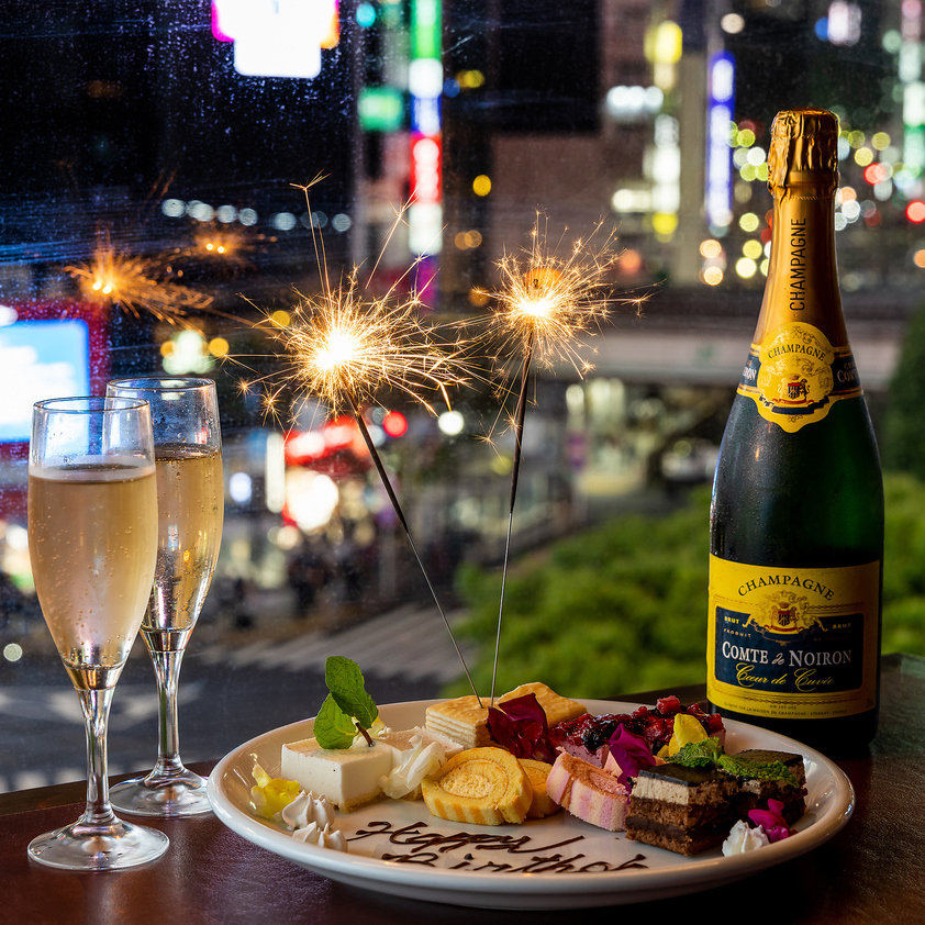 記念日や誕生日にぴったりのスパークリングワインもございます♪