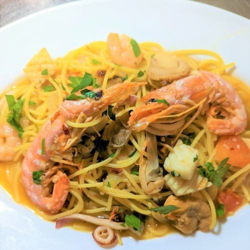 [Pasta] Spicy seafood peperoncino