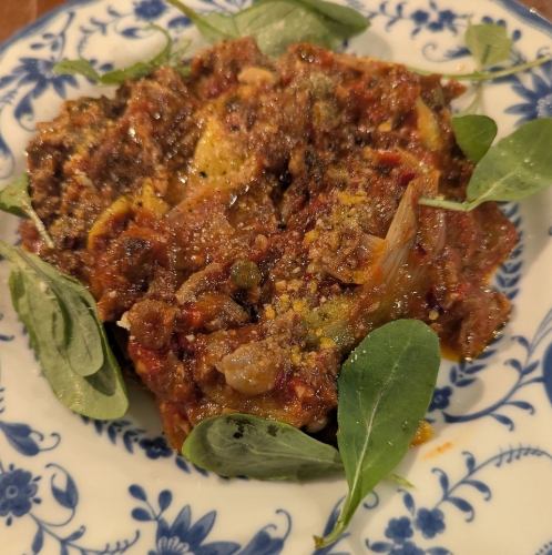 Joshu beef tendon stewed in tomato sauce