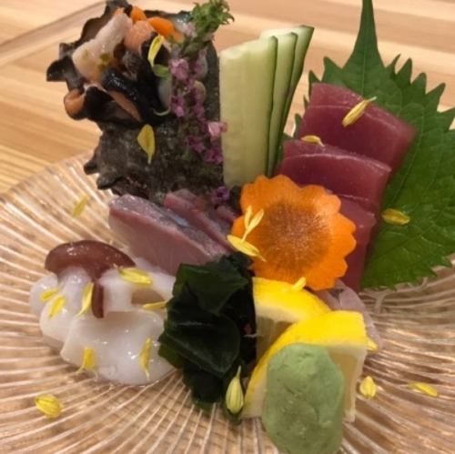 活貝入り四点盛り