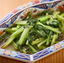 青菜にんにく炒め