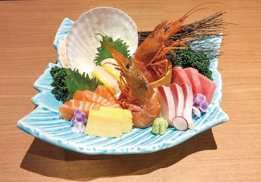 [Purchased directly from Hakodate] Assorted 5 pieces of sashimi