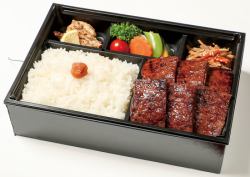 1. Hida Beef, a specialty of Gifu Prefecture [Thick-sliced Yakiniku Bento]