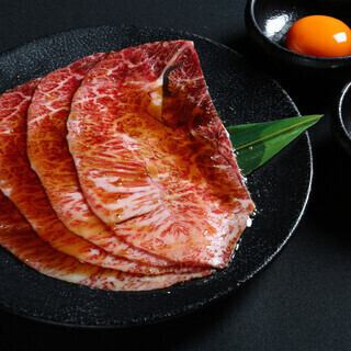 [Kiwami Course] A plan that allows you to fully enjoy thickly sliced salted tongue, Wagyu beef misuji, specially selected skirt steak, and more.