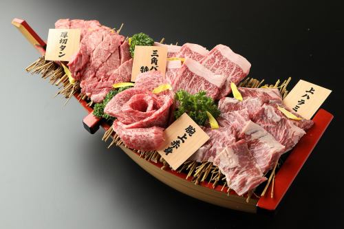 【豪華】お肉の舟盛り※要予約