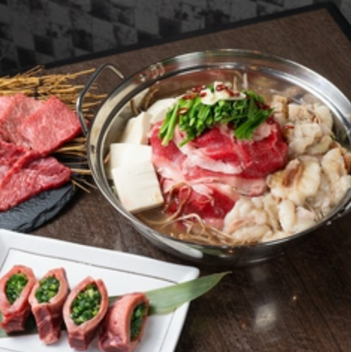 もつ鍋×焼肉 【2時間飲放題付】やりすぎ肉盛り焼きもつ鍋やネギ包特上タンなど全11品6000円