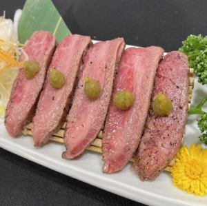 松阪牛炙り肉刺し