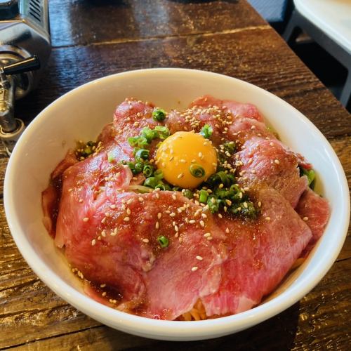 ちょっぴり贅沢なランチいかがですか【松阪牛 王様ユッケ丼】