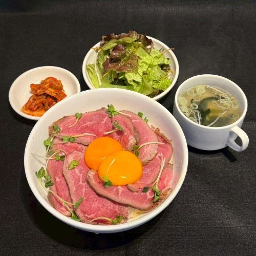 自家製 たまご2倍 トロける【ローストビーフ丼】