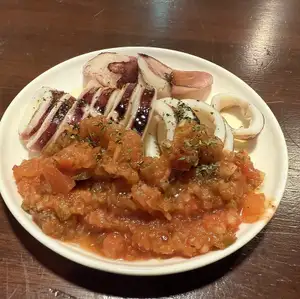 丸ごとイカのサルサ