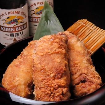 阿波尾鶏もも肉の爆裂揚げ