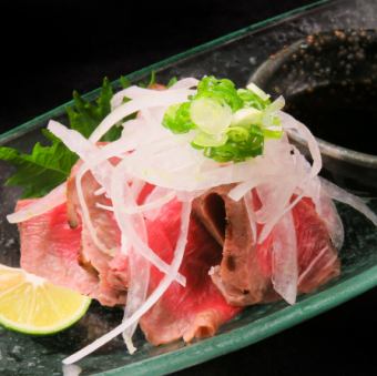 のべ阿波牛特選上もも肉のタタキ