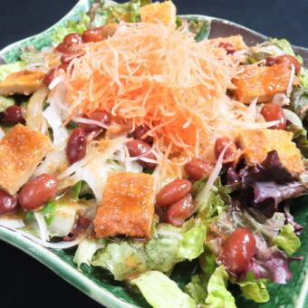金時豆とフィッシュカツの徳島県民グルメサラダ
