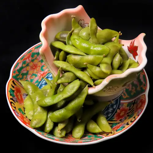 こぼれ黒枝豆