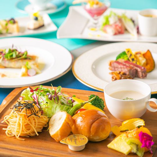 メインディッシュが選べるランチ【エクラ】平日限定