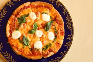 ピザマルゲリータ