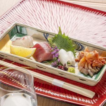 お刺身盛り合わせ