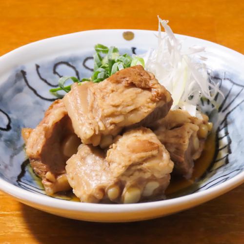 豚軟骨の柔らか甘辛煮込み