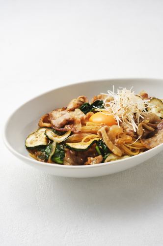 スペイン産イベリコ豚の甘辛すき焼き風