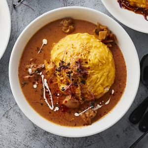 バターチキンカレーオムライス