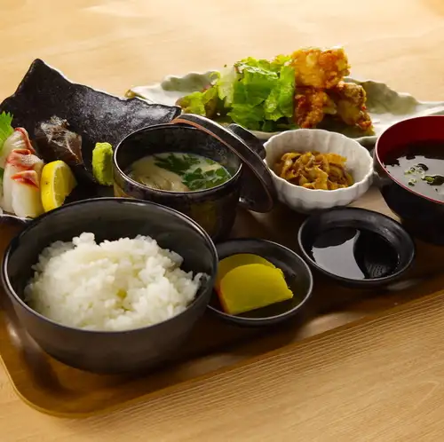 We welcome those who want to eat their fill! Our Uosanji lunch menu is incredibly affordable!