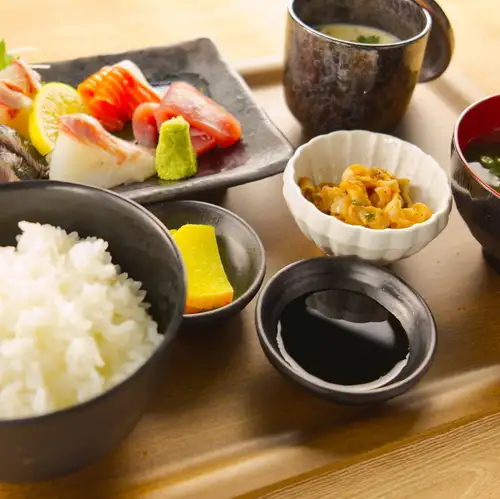 Sashimi set meal