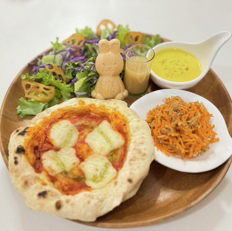 Pizza plate