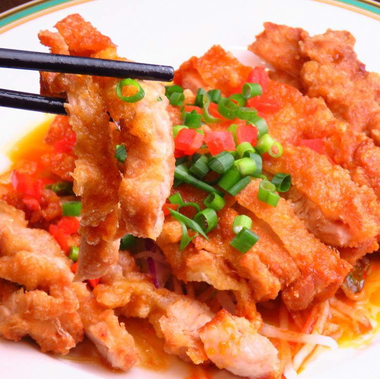 四川風鶏肉のピリ辛炒め、大判油淋鶏